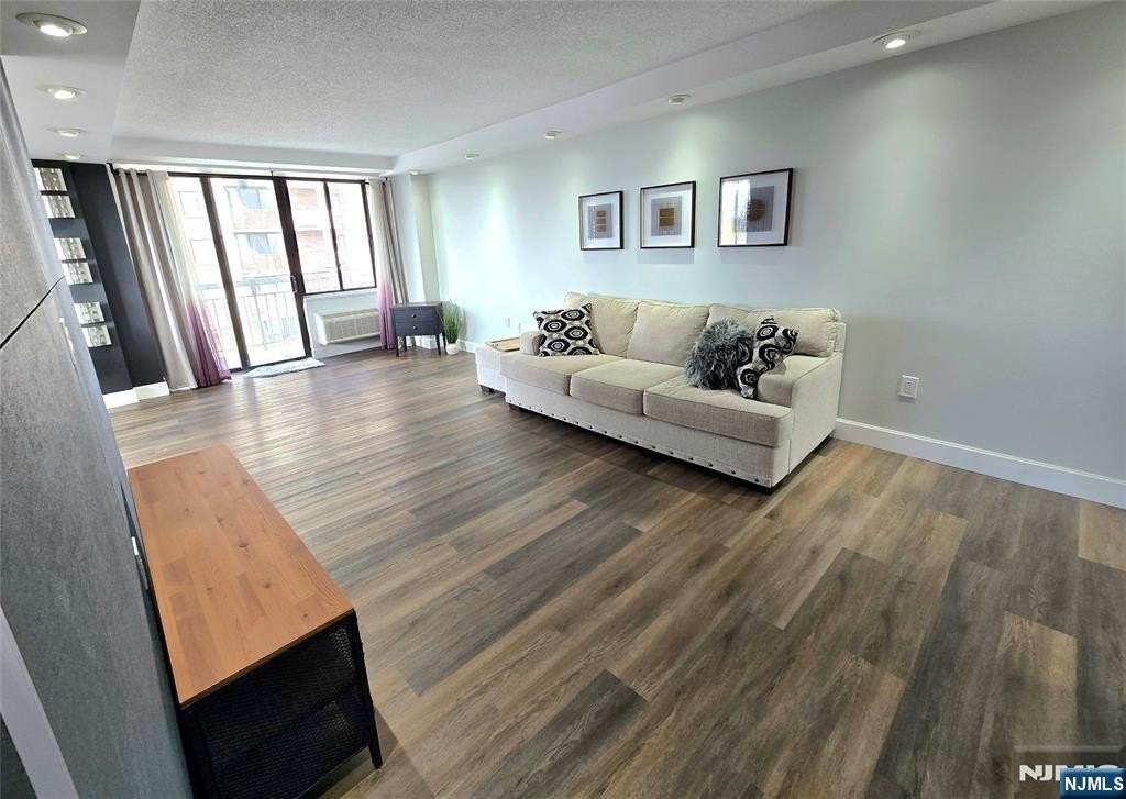 151 Prospect Ave Apt 6c - Photo 6 of 23