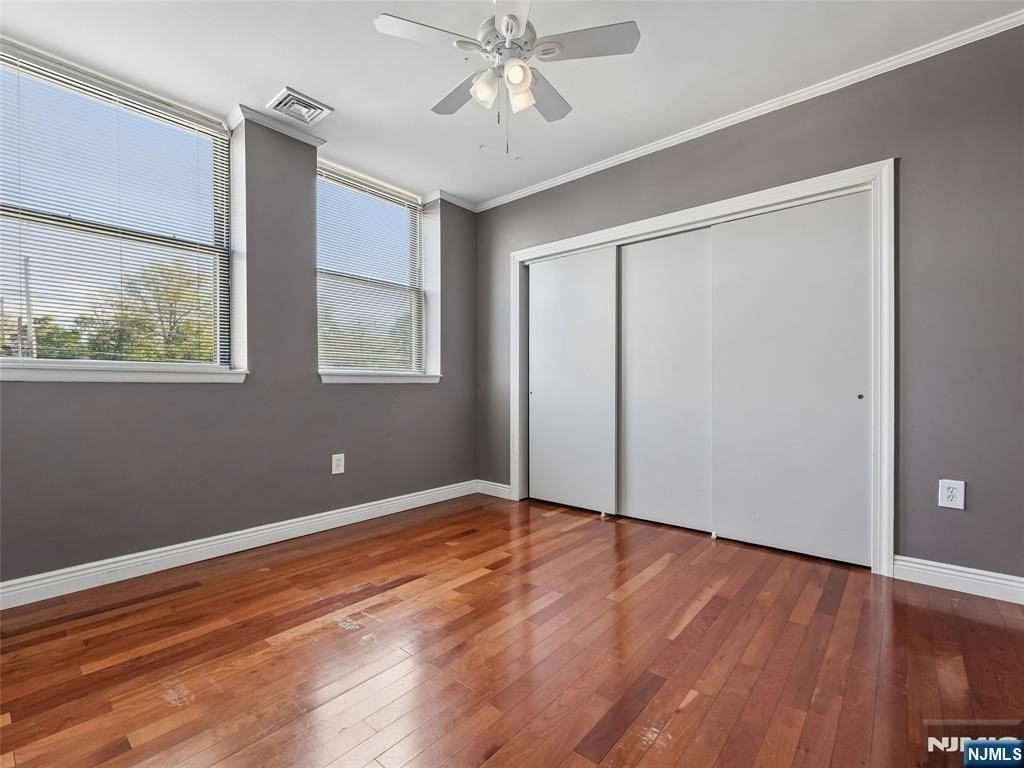 124 E Main St - Photo 7 of 14