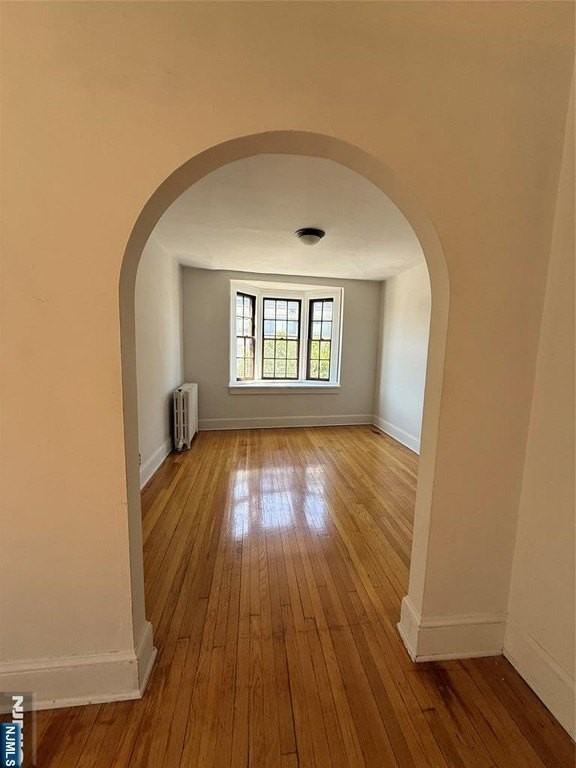 516 Anderson Ave - Photo 4 of 17