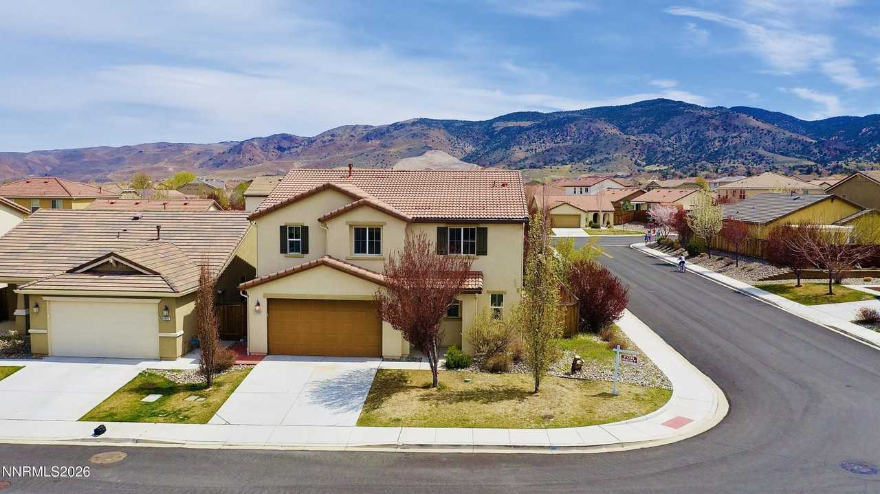 11590 Rivolli Dr - Photo 4 of 22