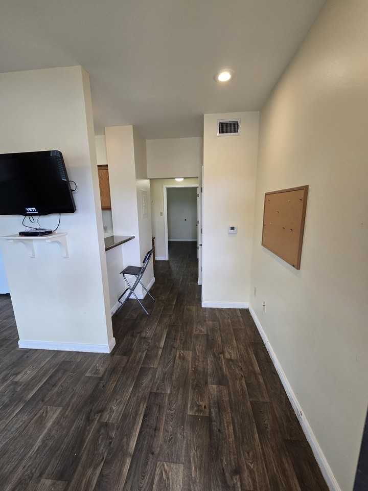 4392 U.S. 181 - 4 #4 - Photo 5 of 12