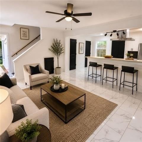 2410 Baronne St #D - Photo 2 of 16