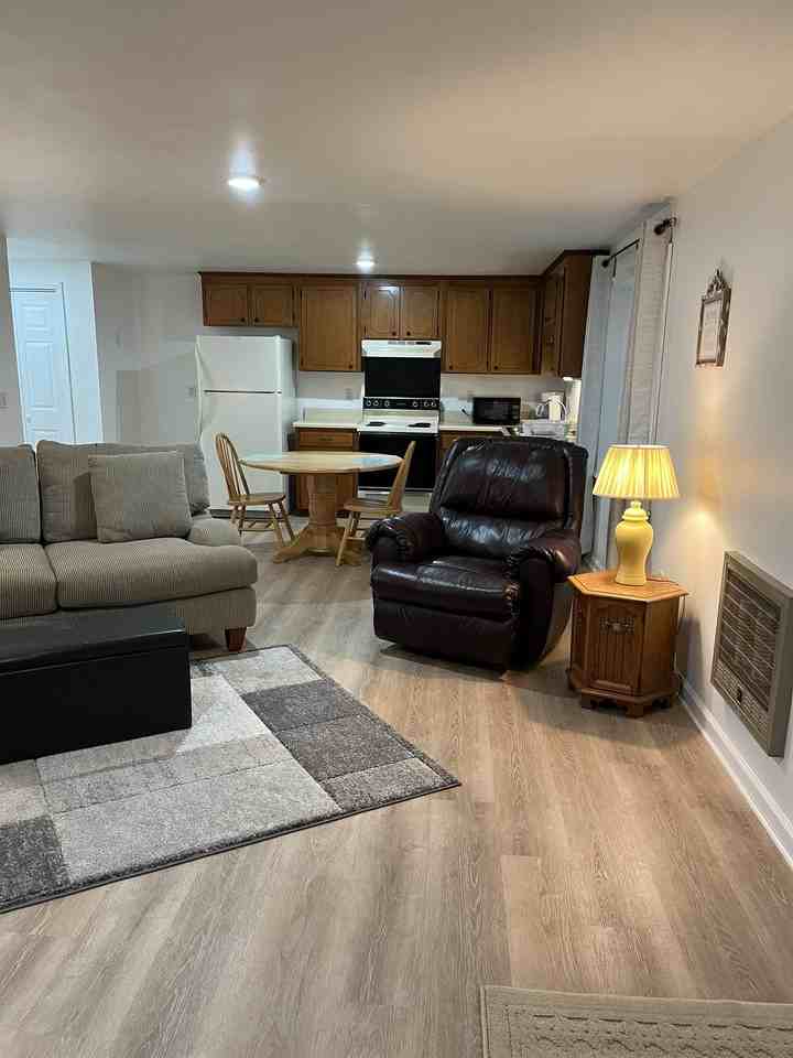 151 Oak Creek Ln - Photo 2 of 14