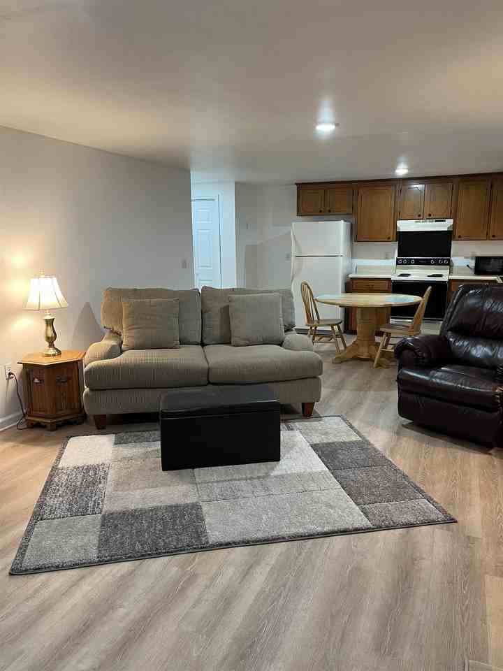 151 Oak Creek Ln - Photo 3 of 14