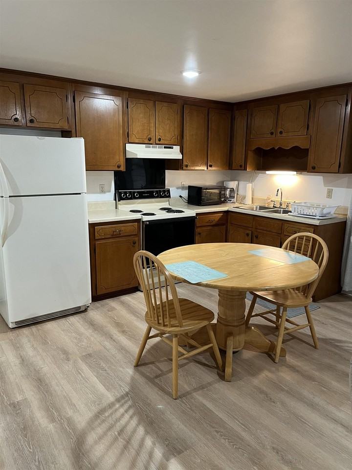 151 Oak Creek Ln - Photo 4 of 14
