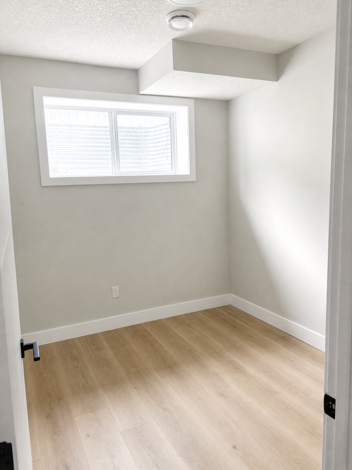 15217 109 Ave Nw #2 - Photo 5 of 8