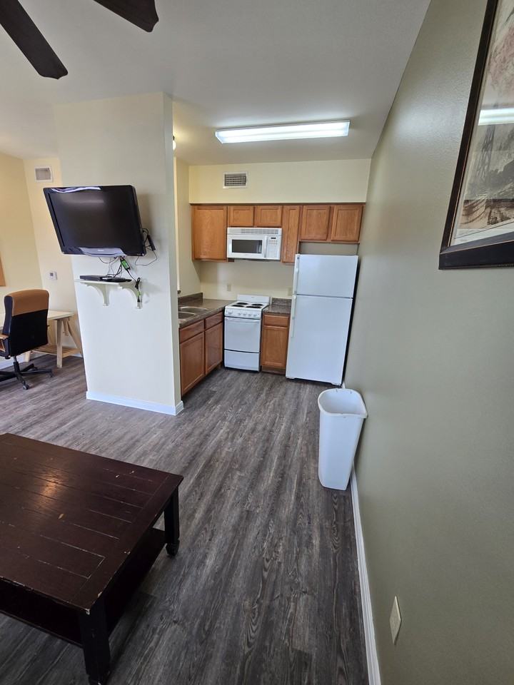 4392 U.S. 181 - 6 #6 - Photo 3 of 10