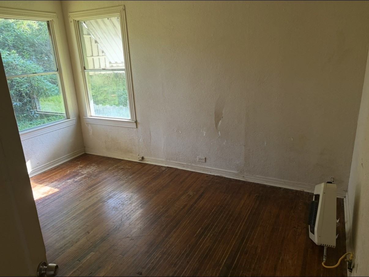 4406 Jackson St #1 - Photo 2 of 6