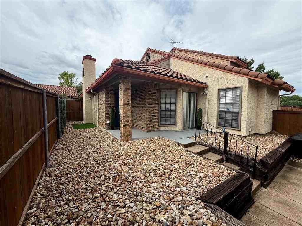 6505 Hickock Dr #4A - Photo 5 of 20