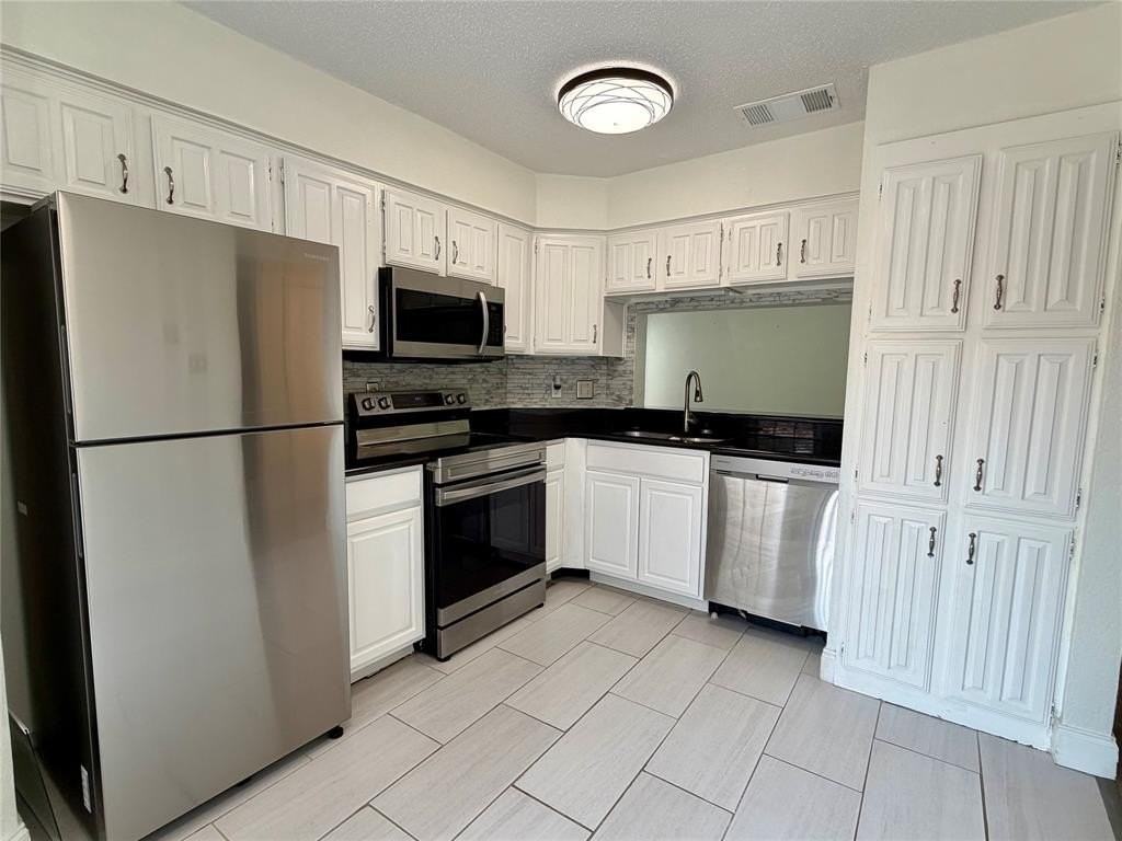 6505 Hickock Dr #4A - Photo 6 of 20