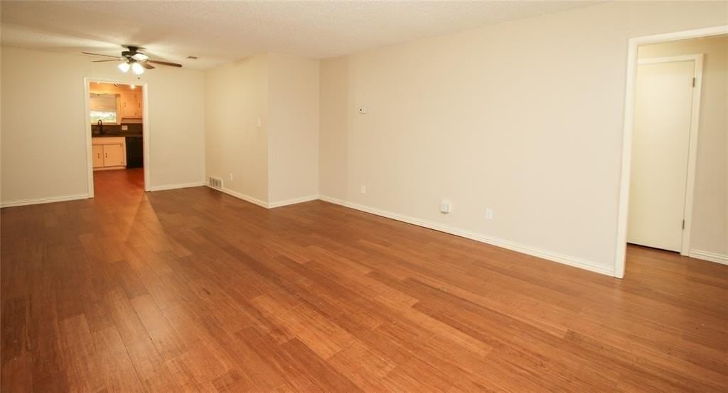 5303 Wooten Dr - Photo 5 of 26