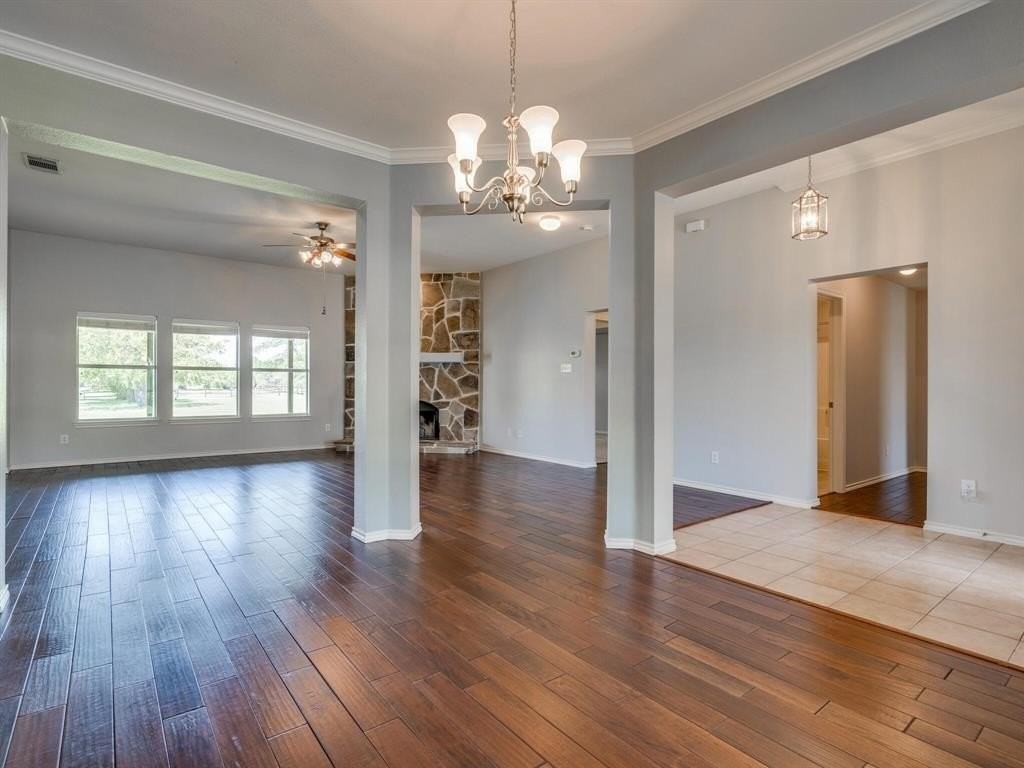 7721 Willow Ridge Dr - Photo 6 of 37