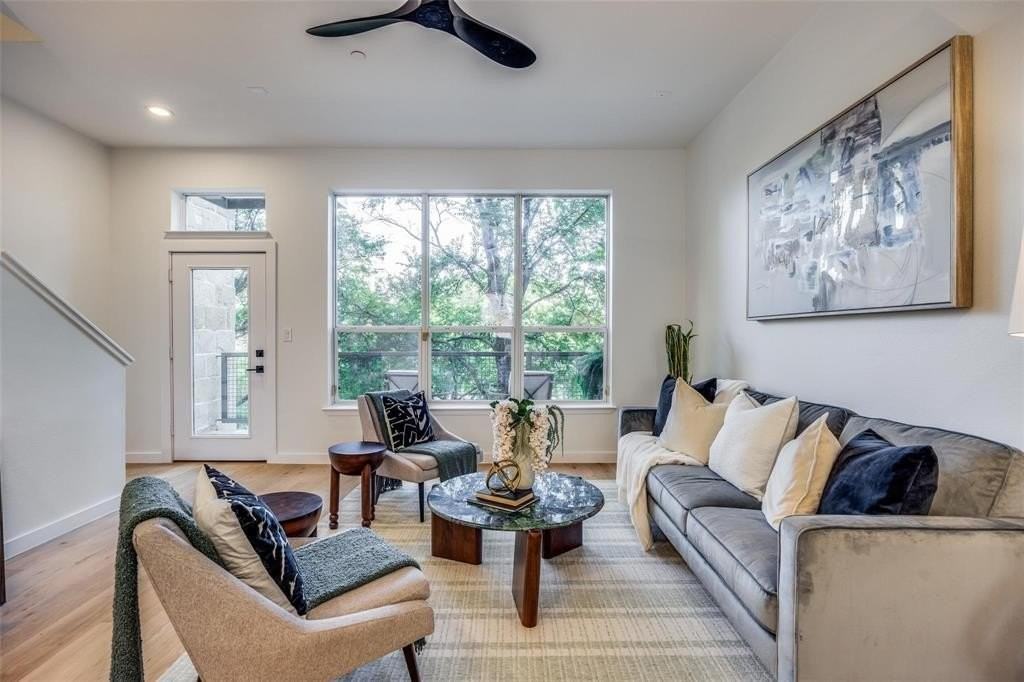3800 Holland Ave #2 - Photo 4 of 14