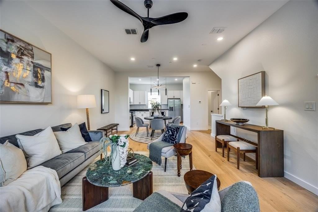 3800 Holland Ave #2 - Photo 6 of 14