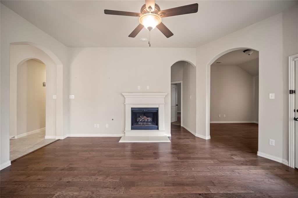 2306 Lucerne Dr - Photo 5 of 19