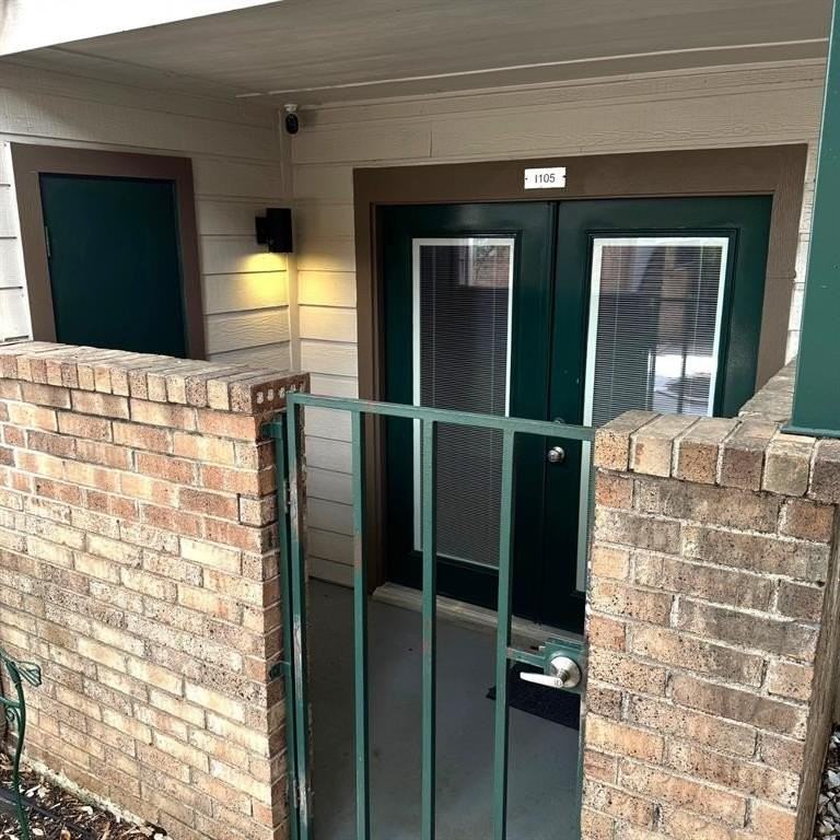2314 Bamboo Dr #I105