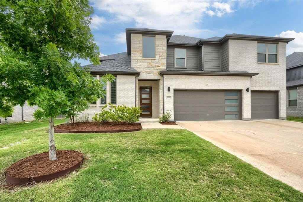 929 Newcastle Dr