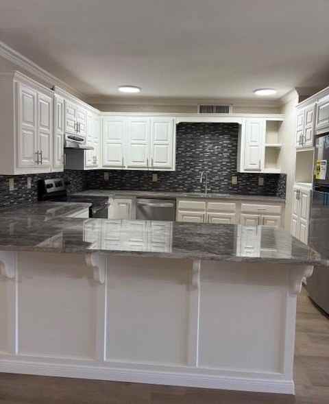 558 Ridgemont Dr - Photo 6 of 14