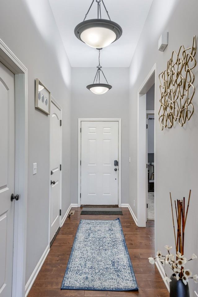 15523 Valleyview Dr #1 - Photo 2 of 25