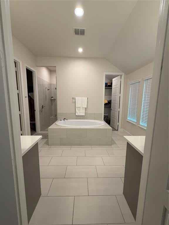 1421 Kirkhill Ln - Photo 7 of 17