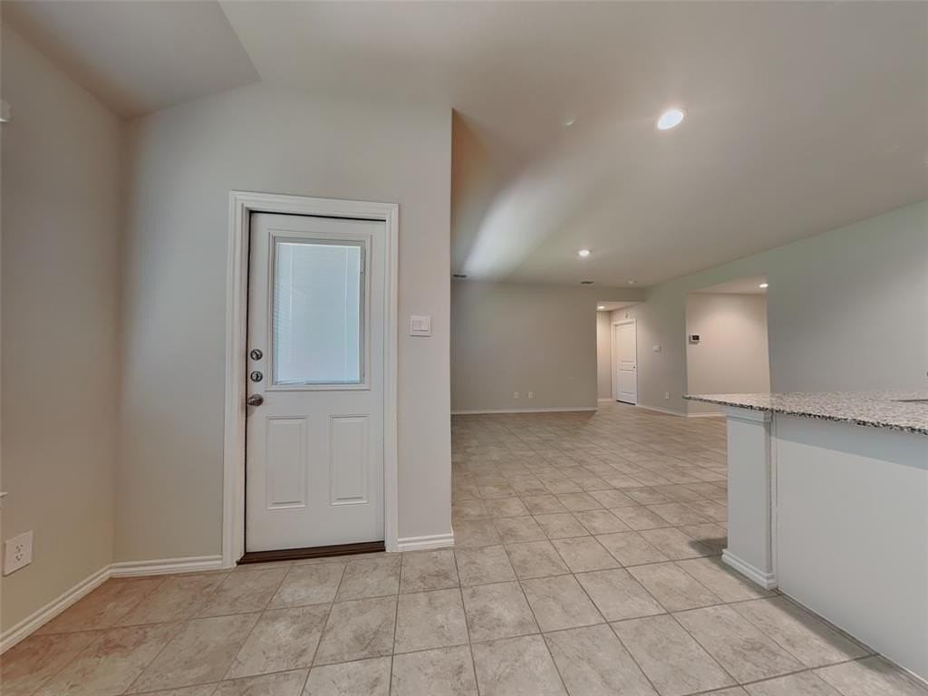4148 Crooked Bend Dr - Photo 7 of 19