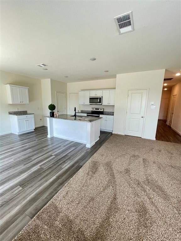 1708 Chapel Hill Rd - Photo 3 of 19