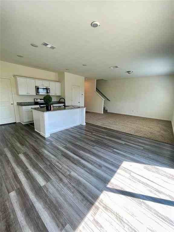 1708 Chapel Hill Rd - Photo 6 of 19