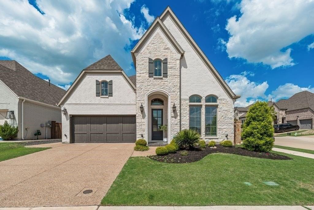 1753 Sir Dustin Ln - Photo 3 of 40