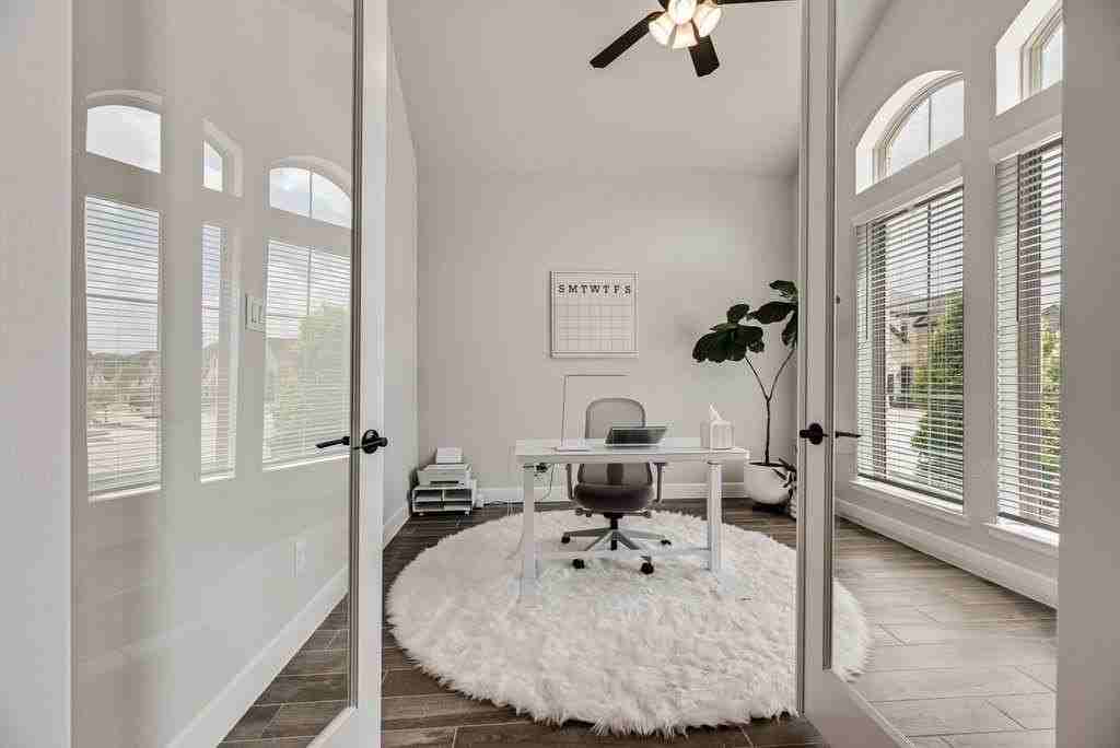 1753 Sir Dustin Ln - Photo 7 of 40
