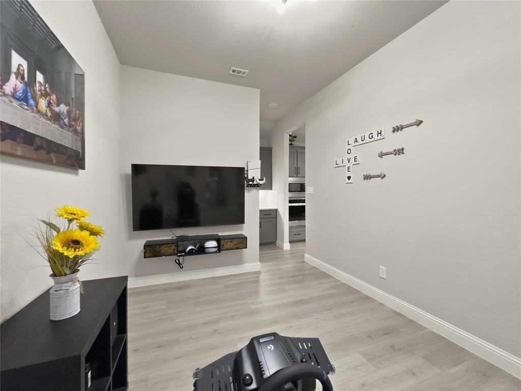 3722 Autumncrest St - Photo 7 of 39