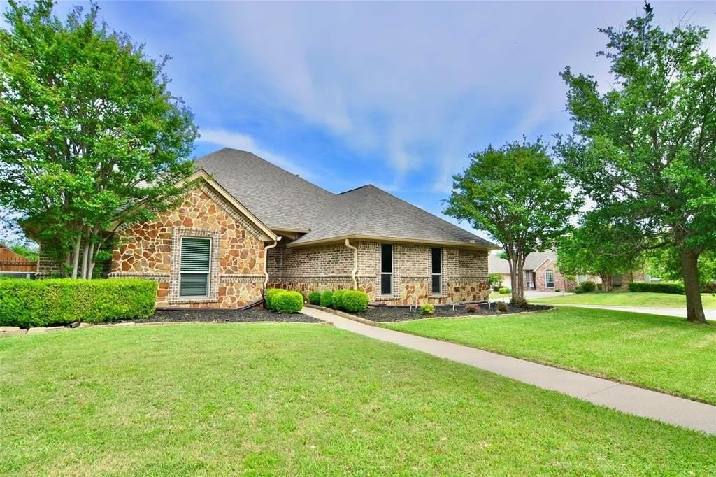 1 Leighton Ct - Photo 2 of 25