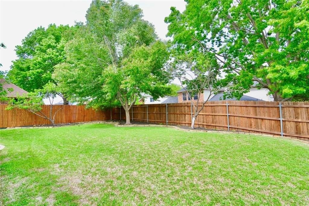 1 Leighton Ct - Photo 5 of 25
