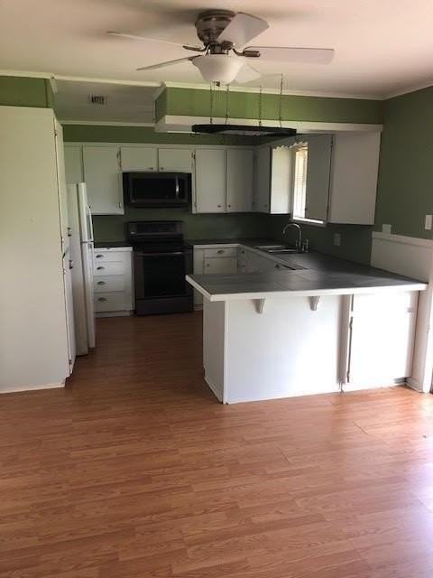 349 Cranbrook Dr - Photo 4 of 9
