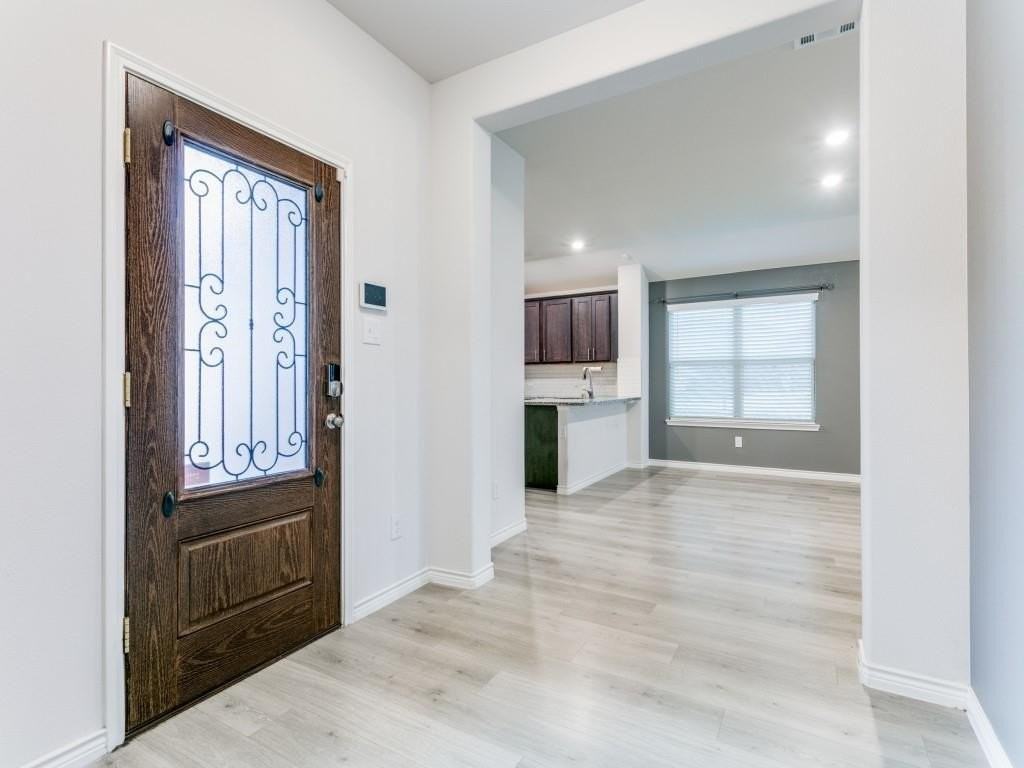 4120 Spur Trail Dr - Photo 3 of 28