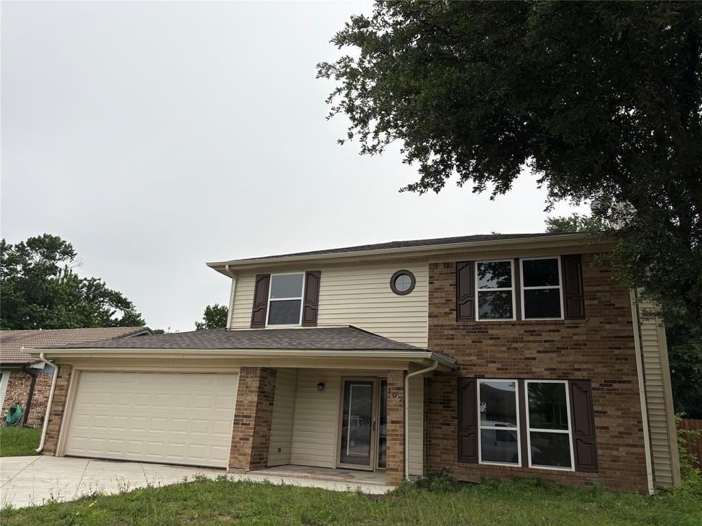 107 Iberis Ct - Photo 2 of 17
