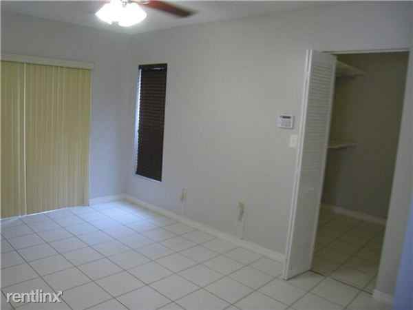 13079 SW 88th Terrace S - Photo 2 of 21