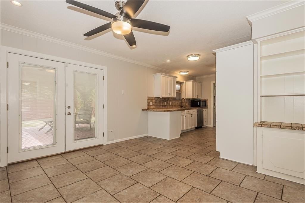 3332 Brockway Dr - Photo 7 of 18