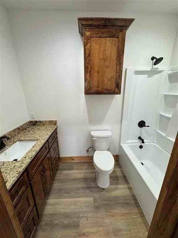 409 5th St - Photo 7 of 9