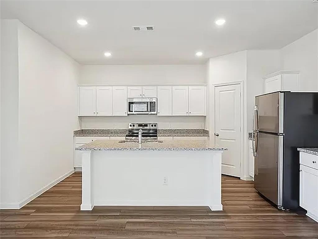 604 Cherry Creek Ln - Photo 2 of 17
