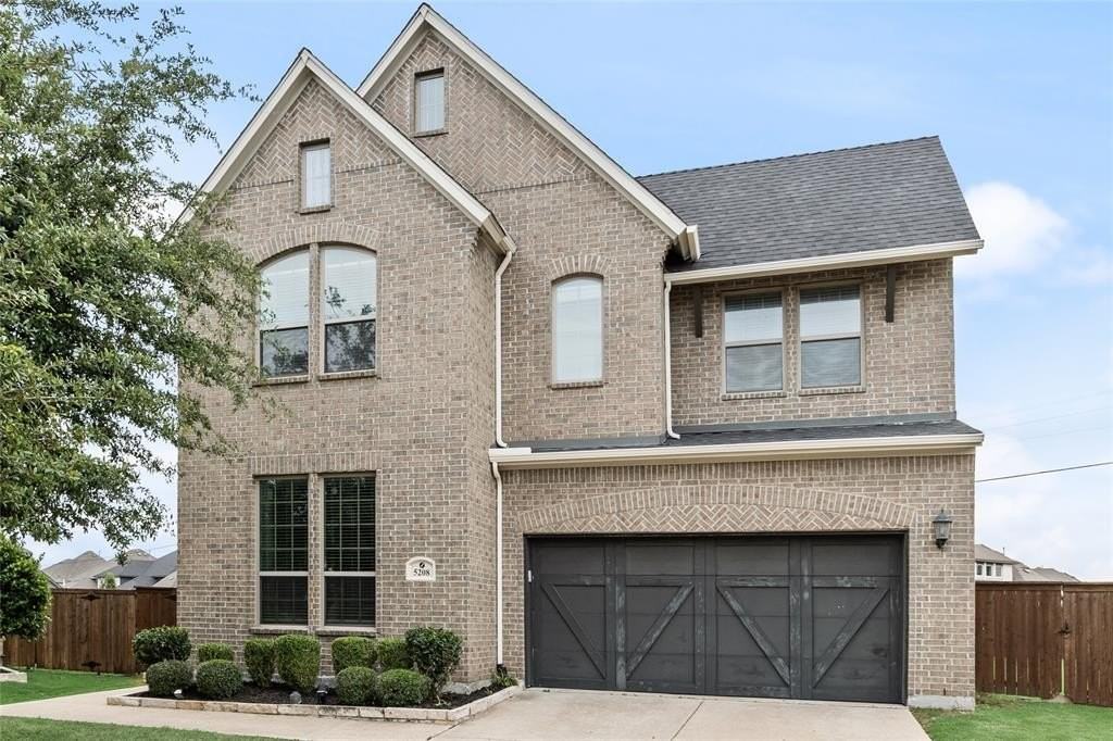 5208 Watters Branch Dr - Photo 2 of 34