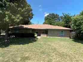 1017 Mullins St - Photo 1 of 1