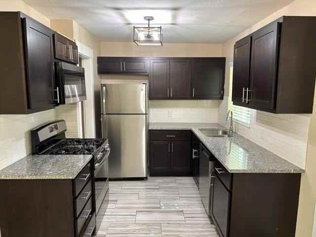 13739 Sundown Trl - Photo 2 of 10