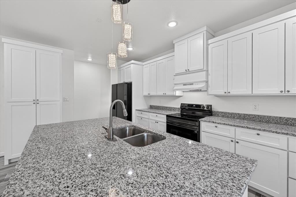 2902 Walnut St - Photo 7 of 26