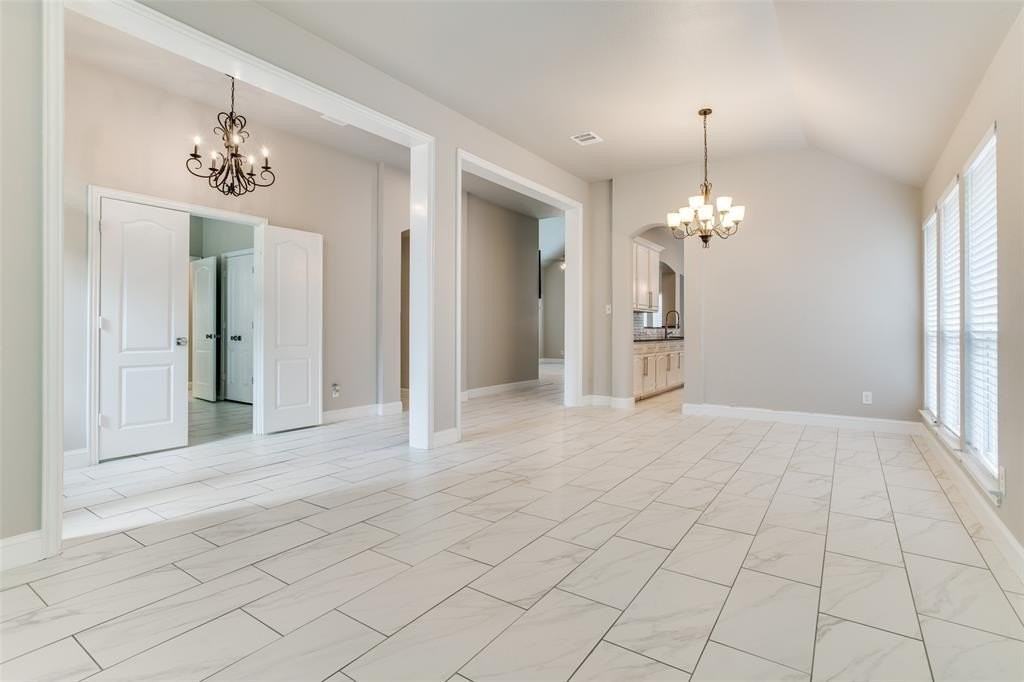 7006 Woodsprings Dr - Photo 3 of 13