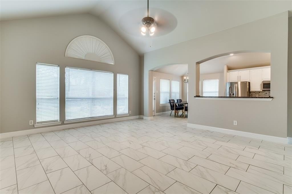 7006 Woodsprings Dr - Photo 7 of 13