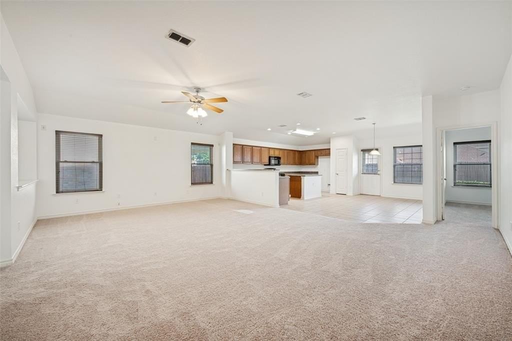 2683 Lake Ridge Dr - Photo 3 of 12