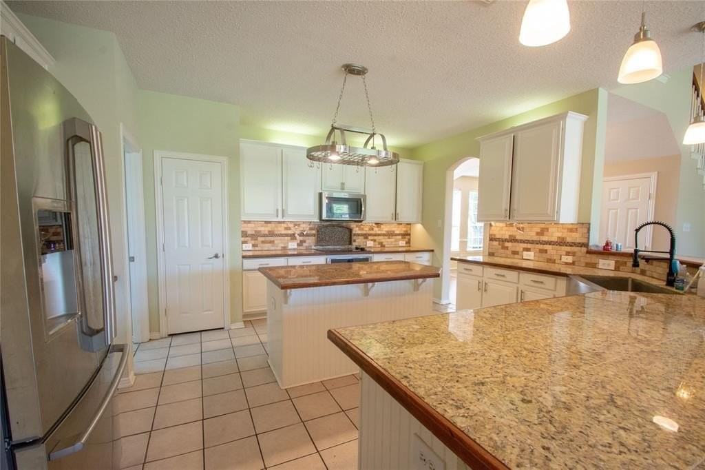 1309 Rosebrook Dr - Photo 4 of 21