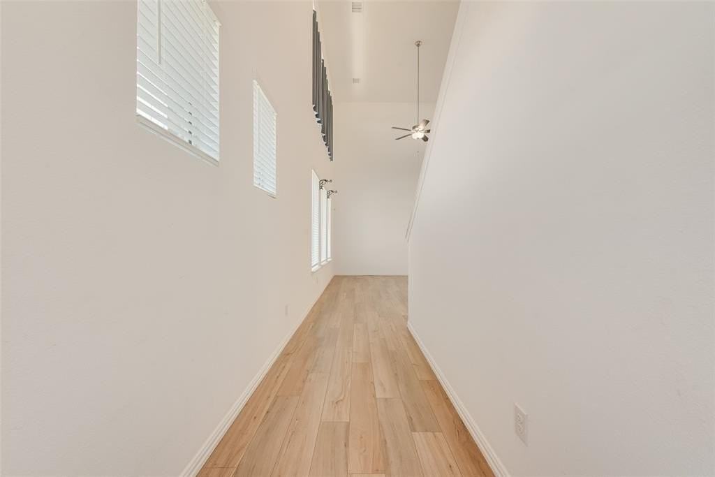 3750 Honey Daisy Dr - Photo 2 of 33