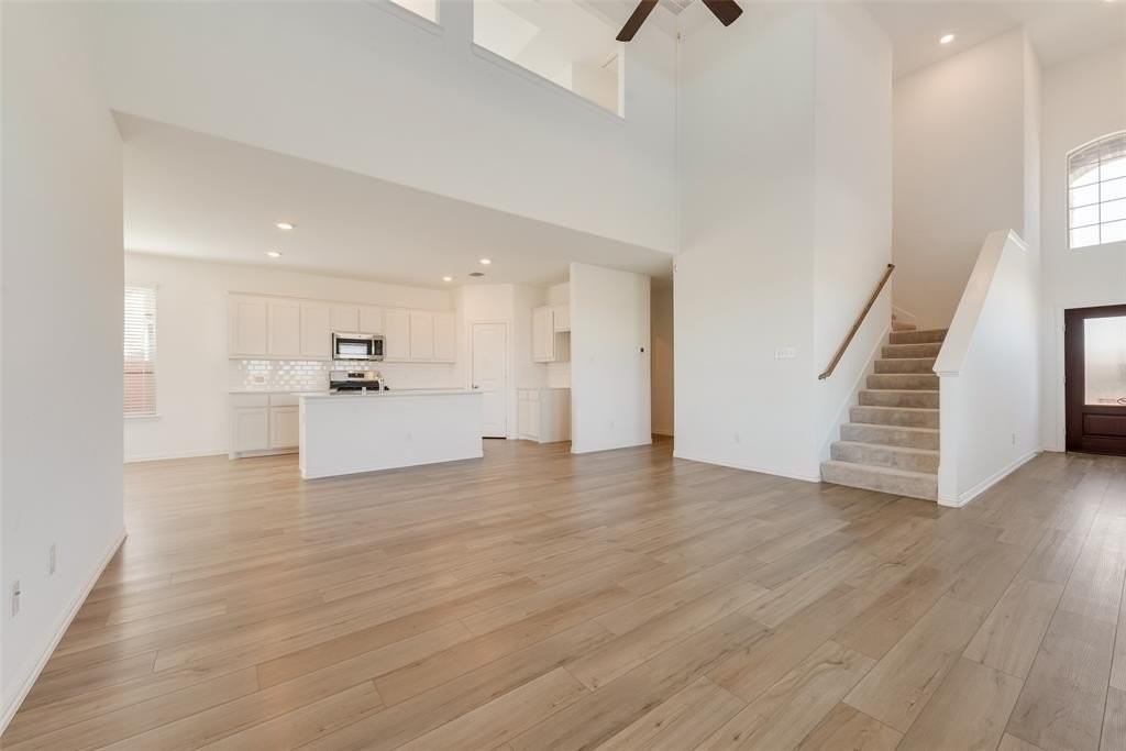 3750 Honey Daisy Dr - Photo 4 of 33