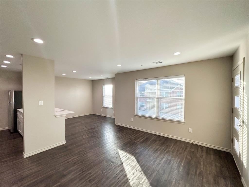 1203 S Clay St #122 - Photo 3 of 16